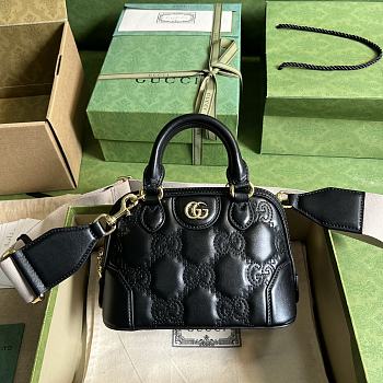 GG Matelassé Handbag Black Size 19x13x10 cm
