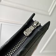 LV x YK Gaston Wearable Wallet M81972 Size 22x14.5x4.5 cm - 5