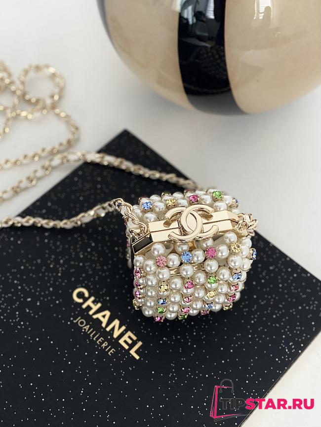 Chanel Mini Evening Bag White & Multicolor AS3769 Size 8×7×7 cm - 1