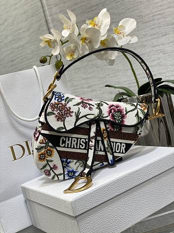 Saddle Bag White Multicolor Dior Petites Fleurs Embroidery Size 25.5x20x6.5 cm