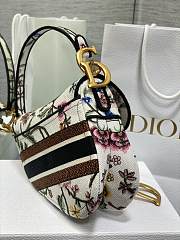 Saddle Bag White Multicolor Dior Petites Fleurs Embroidery Size 25.5x20x6.5 cm - 5