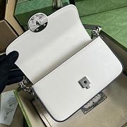 Gucci Petite GG Mini Shoulder Bag White Size 21x10x5 cm - 3