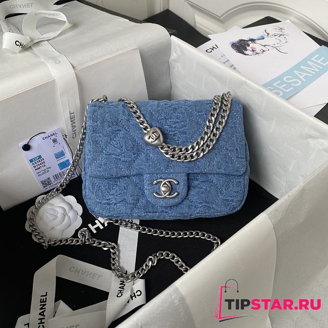 Chanel Mini Flap Bag In Denim AS3829 Size 14×20×8 cm - 1