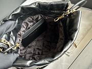 Chanel 22 Mini Handbag Shiny Black AS3980 Size 20×19×6 Cm - 4