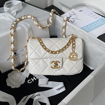 Chanel Small Flap Bag AS4012 White Size 12×21×7 cm 