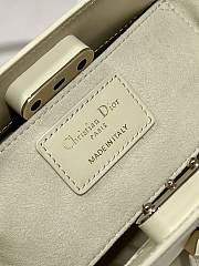 Small Dior Key Bag Dusty Ivory Box Calfskin Size 22x12.5x12 cm - 2