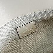 GG Marmont Matelassé Shoulder Bag White Leather Size 26.5x13x 7 - 4