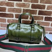 Gucci Small Duffle Bag With Tonal Double G Forest Green Leather Size 28.5x16x16 cm - 2