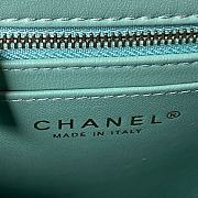 Chanel Casual Style Street Style Chain Blue Leather Size 14.5x23.5x7 cm - 5