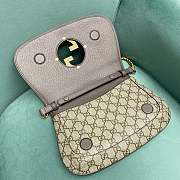 Gucci Blondie Shoulder Bag Beige and ebony GG Size 28x16x4 cm - 2