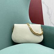 Gucci Blondie Shoulder Bag White Leather Size 28x16x4 cm - 4