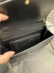 YSL Uptown Chain Wallet In Crocodile-Embossed Shiny Leather Black & Gold Size 19x12x3 CM - 2