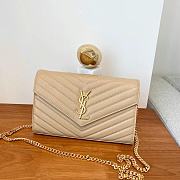 YSL Cassandre Matelassé Chain Wallet In Grain De Poudre Embossed Leather Beige Size 22,5x14x4 cm - 1