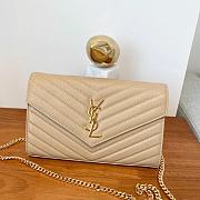 YSL Cassandre Matelassé Chain Wallet In Grain De Poudre Embossed Leather Beige Size 22,5x14x4 cm - 4