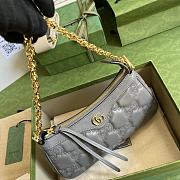 Gucci GG Matelassé Handbag Gray Size 25x15x8 cm - 3
