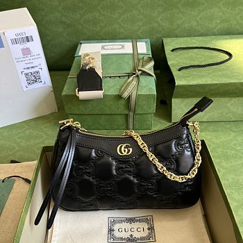 Gucci GG Matelassé Handbag Black Size 25x15x8 cm