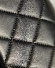 Chanel Black Flap Bag AS3897 Size 15×26×7 cm - 2