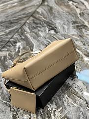 YSL Shopping Saint Laurent E/W In Supple Leather Beige Size 37x28x13 cm - 5