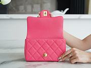 Chanel Small Flap Bag Pink Size 12×19×8 cm - 5
