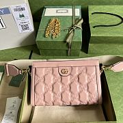 Gucci GG Matelassé Small Bag Light Pink Size 26x17.5x8 cm - 1