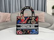 Dior Medium Lady D-Lite Bag Black Multicolor Dior Birds Embroidery Size 24x20x11 cm - 1