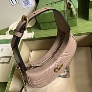 Gucci GG Marmont Half-Moon-Shaped Mini Bag Dusty Pink 21.5x11x5 cm - 4