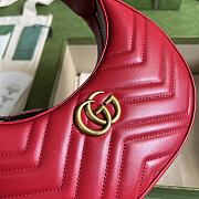 Gucci GG Marmont Matelassé Mini Bag Red Size 21x11x5 cm - 4