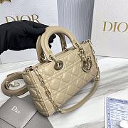 Dior Medium Lady D-Joy Bag Sand-Colored Cannage Lambskin Size 26 x 13.5 x 5 cm - 2
