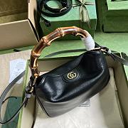 Gucci Diana Small Shoulder Bag 746251 Black Size 24x15x5 cm - 5