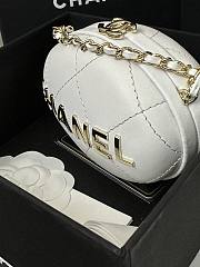 Chanel Clutch With Chain AP3252 White Size 8.5 × 12 × 6 cm - 3