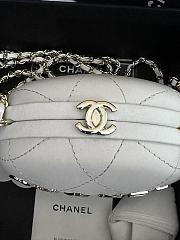 Chanel Clutch With Chain AP3252 White Size 8.5 × 12 × 6 cm - 2