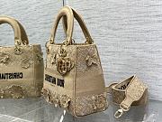 Dior Medium Lady D-Lite Bag Natural D-Lace Embroidery with 3D Macramé Effect Size 24 x 20 x 11 cm - 4