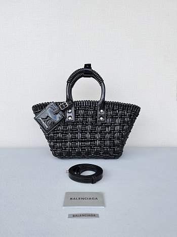 Balenciaga Women's Bistro Xs Basket With Strap In Black Size 23*29*38 cm