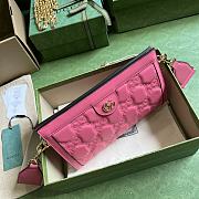 Gucci GG Matelassé Small Bag Pink Size 26x17.5x8 cm - 3