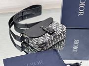 Dior Essentials Mini Saddle Bag With Strap Beige and Black Dior Oblique Size 23 x 18 x 6 cm - 5