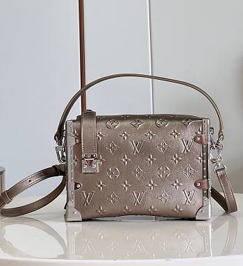 Louis Vuitton Side Trunk Bag M21477 Size 21 x 14 x 6 cm 