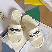 Dior Every-D Slide White Embossed Lambskin - 1