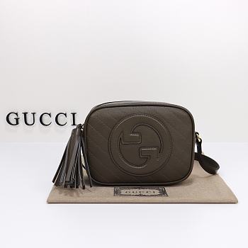 Gucci Blondie Small Shoulder Bag Brown Size 21x15.5x5 cm