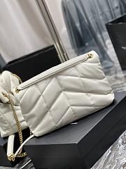 YSL Puffer Medium Chain Bag In Quilted Lambskin Blanc Vintage Size 35 X 23 X 13,5 CM - 2