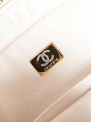 Chanel Small Camera Bag AS3768 White Size 20.5x13.5x7 cm - 5