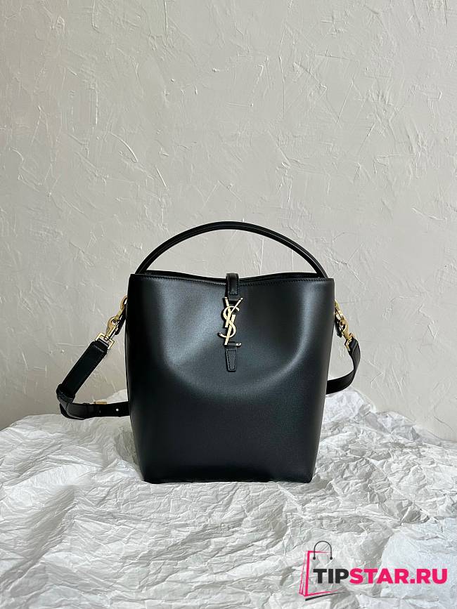 YSL Le 37 In Shiny Leather Black Size 20 X 25 X 16 CM - 1