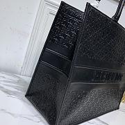 Large Dior Book Tote Black Dior Oblique Embossed Calfskin Size 42 x 35 x 18.5 cm - 3