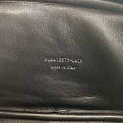 YSL Lou Mini Bag In Grain De Poudre Embossed Leather Blanc Vintage Size 19 X 10.5 X 5 CM - 5