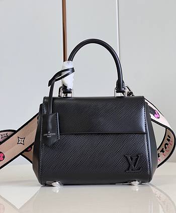 Louis Vuitton Cluny Mini Bag M58925 Black Size 20 x 16 x 7.5 cm