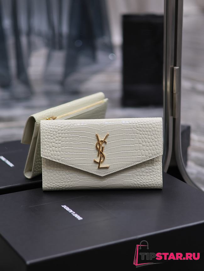 YSL Uptown Large Wallet In Crocodile Embossed Shiny Leather Blanc Vintage Size 21,5 X 12 X 2,5 CM - 1
