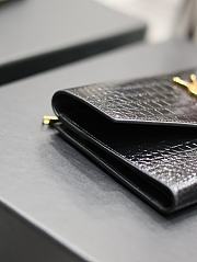 YSL Uptown Large Wallet In Crocodile Embossed Shiny Leather Noir Size 21,5 X 12 X 2,5 CM - 5