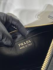 Prada Arqué Leather Shoulder Bag Black Size 22.5x18.5x6.5cm - 5