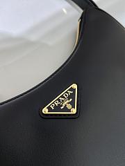Prada Arqué Leather Shoulder Bag Black Size 22.5x18.5x6.5cm - 3