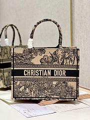 Dior Medium Book Tote Beige Multicolor Toile de Jouy Voyage Embroidery Size 36 x 27.5 x 16.5 cm - 1