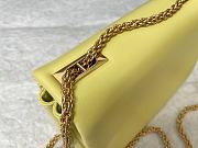 Valentino One Stud Nappa Bag With Chain Yellow Size 19*14*11cm - 5